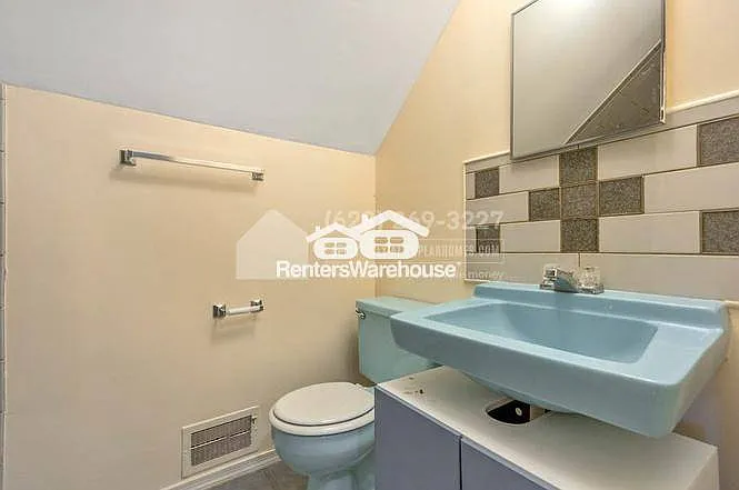 12319 Stafford Ln — Photo 11