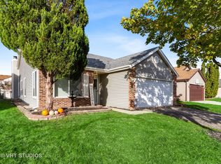 1367 Boa Trl, Carol Stream, IL 60188