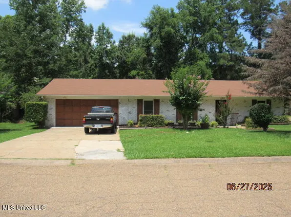 3453 Shannon Dale Dr, Jackson, MS 39212