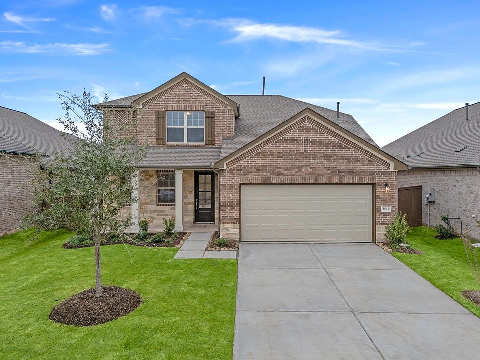 Welcome home to 5015 Jackson Robert Path located in the community of Brookewater and zoned to Lamar