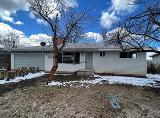 1742 Carlson Dr, Klamath Falls, OR