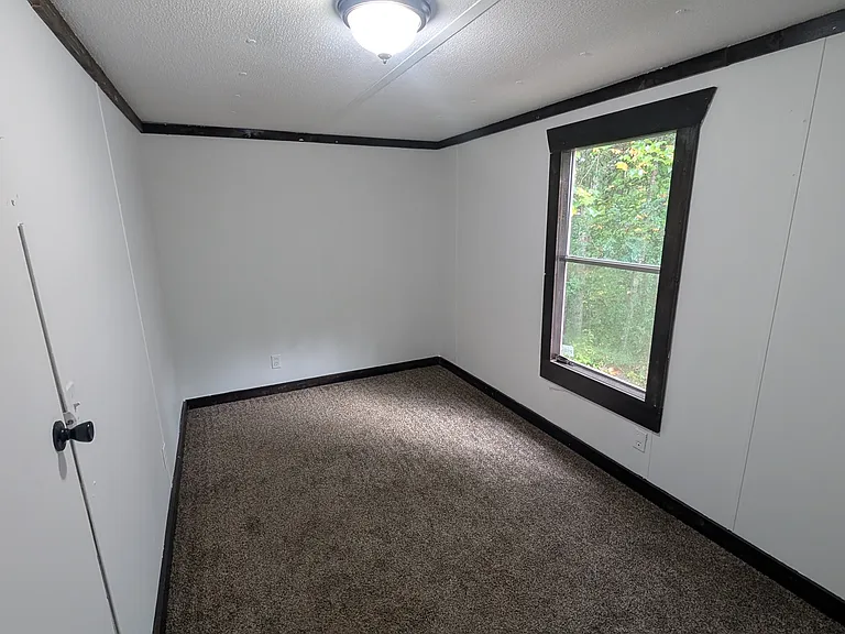 201 Mountain Lake View Dr — Photo 15