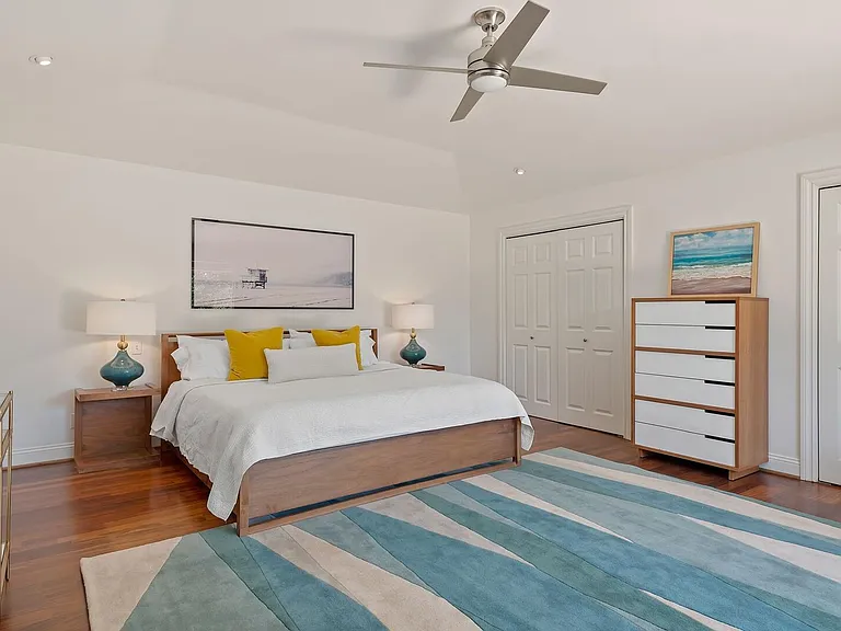 2290 Golden Gate Ave — Photo 6