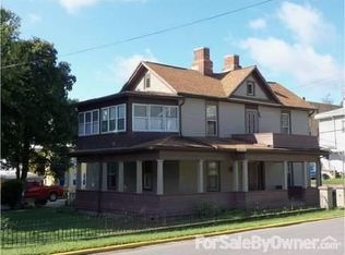 119 W High St, Kingwood, WV