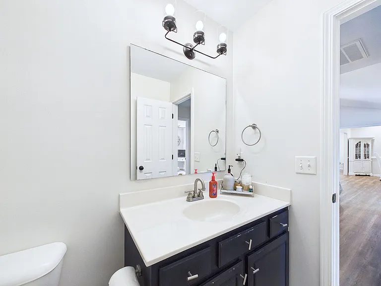 2916 White Rd — Photo 23