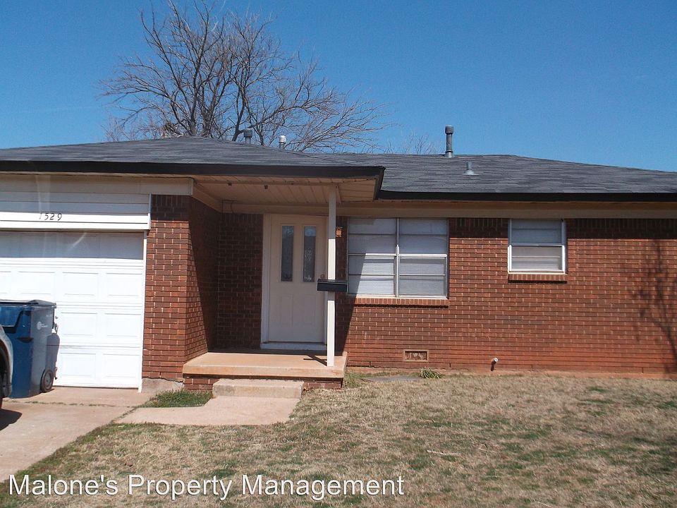 1st image of 1529 SE 49th Ter