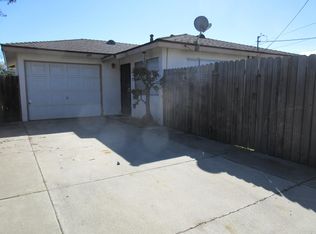 533 1/2 N A St, Lompoc, CA 93436