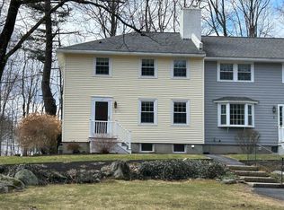 41 Boulder Brook Dr #1, Exeter, NH 03833