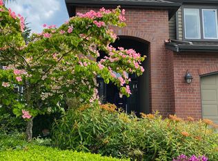 19109 NE 45th Pl, Sammamish, WA 98074