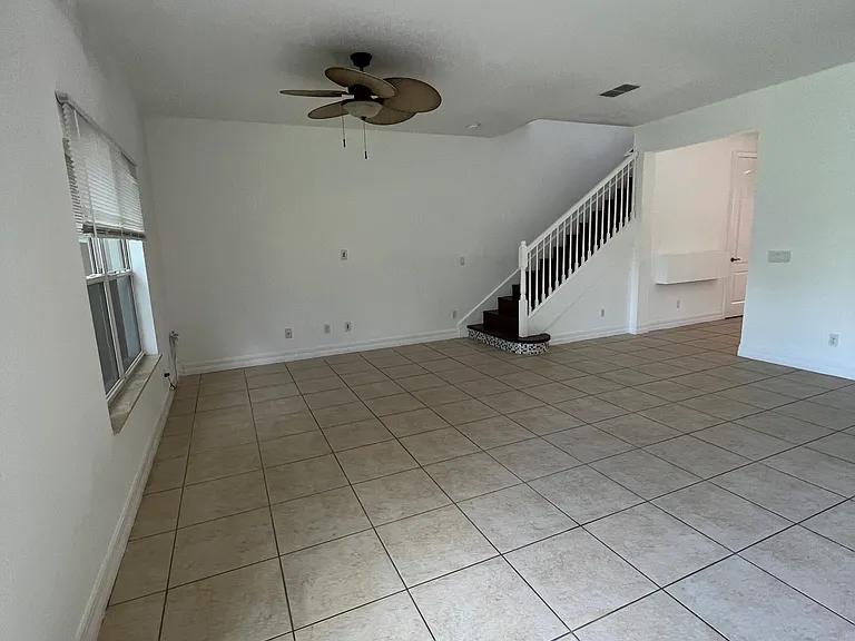 10411 Belfry Cir — Photo 21