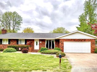 1908 McKendree Dr, Edwardsville, IL 62025