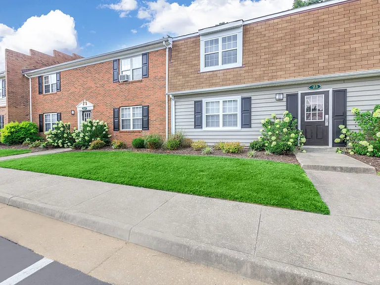 TANGLEWOOD APARTMENTS — Photo 46