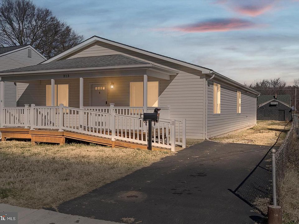 1st image of 313 Homberg Ave