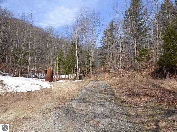 5th image of 3182 N M 88 Hwy