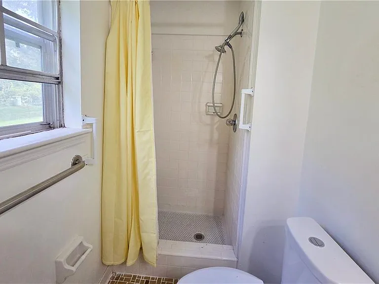 3533 Charlotte Dr — Photo 28