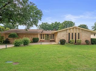 1051 Grandview Rd, Bartlesville, OK 74006