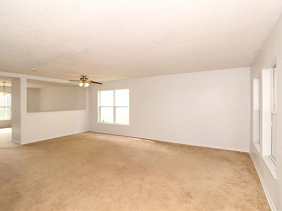 5th image of 2474 Brownwood Dr