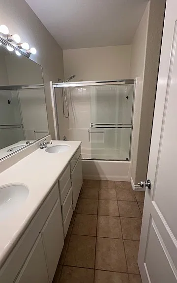 130 Beach Side Ct — Photo 33