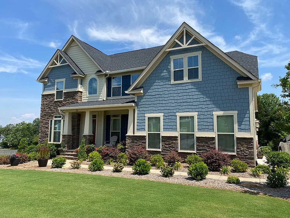 2nd image of 421 Cloverland Ln