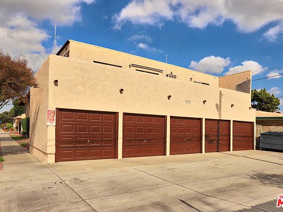 4th image of 13910 Clarkdale Ave