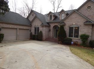 132 Davidson Ridge Ln #8, Mooresville, NC 28115
