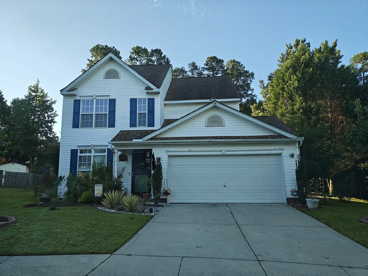 3 bed, 2.5 bath, 1766 sqft, $750 — Photo 1