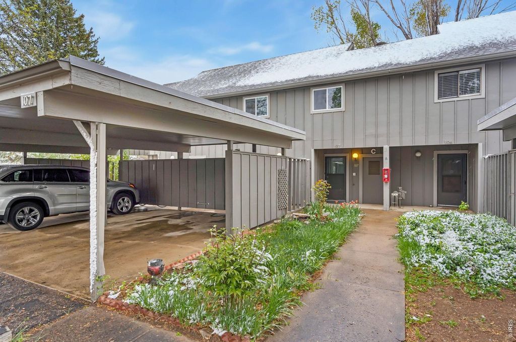 809 E Drake Rd #C107