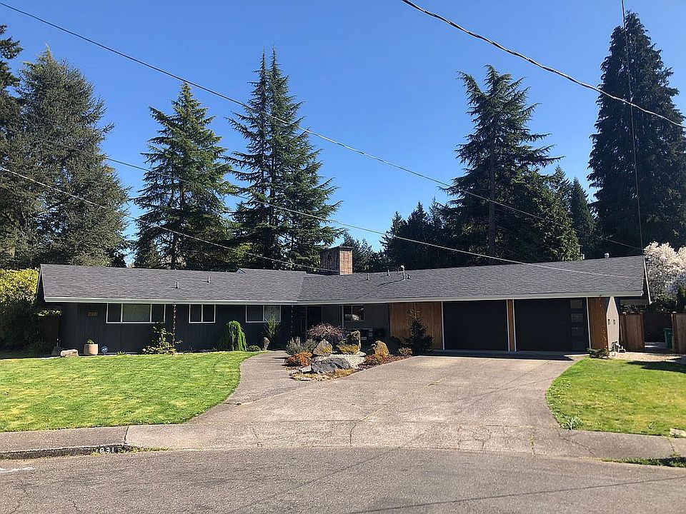 1st image of 1831 Eastwood Pl SE