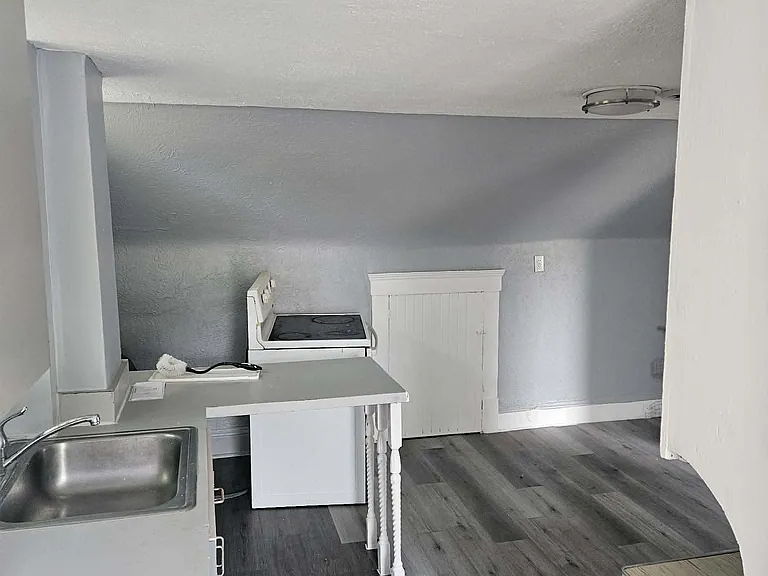 7111 Elton Ave #2 — Photo 6