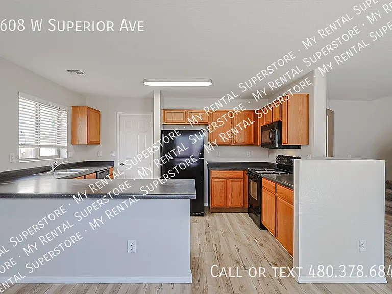 8608 W Superior Ave — Photo 9