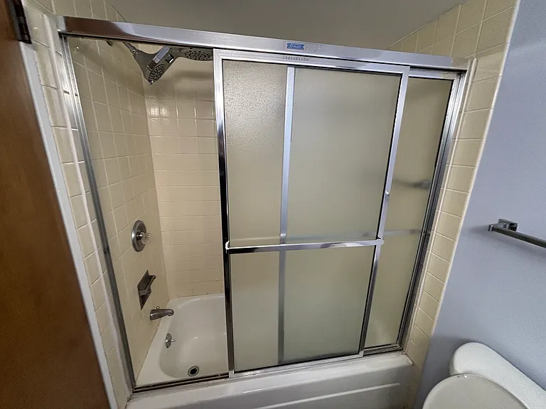 555 E William St #4G — Photo 5