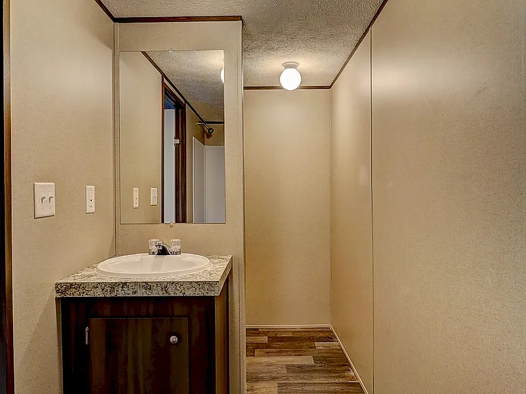 2748 Clineland Rd — Photo 4