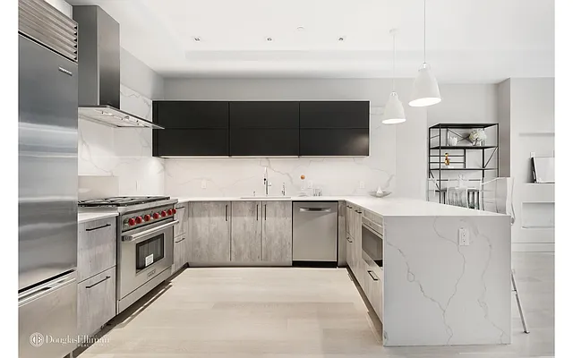 Sold by Douglas Elliman | media 23