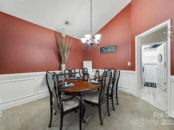 5th image of 2619 Stagbuck Dr