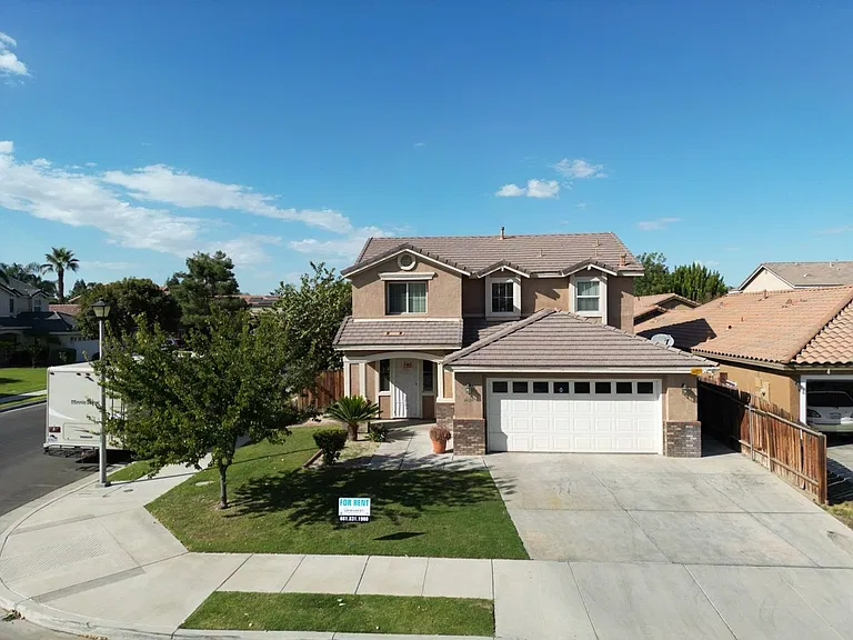 6630 Rimridge Way — Photo 3