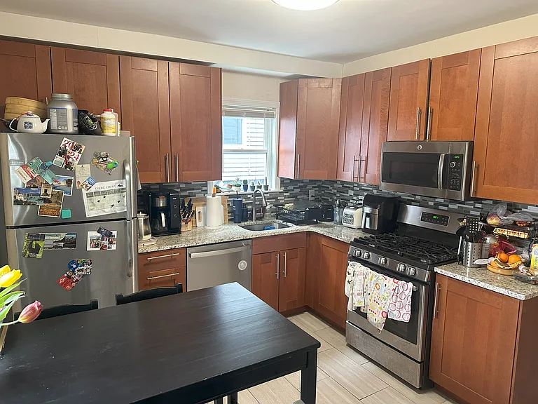 47 Mason St #1 — Photo 11