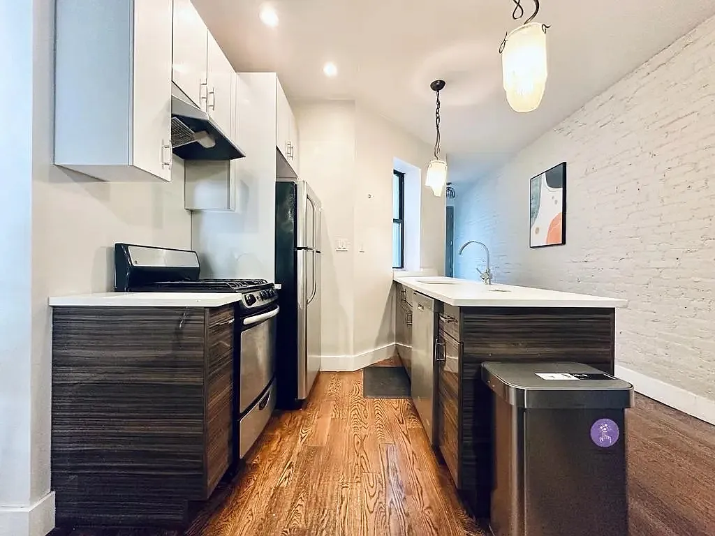 4 bed, 4.0 bath, 1000 sqft, $1,080 — Photo 4