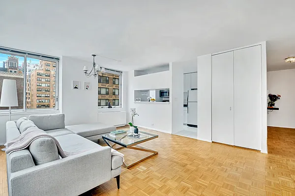 Rented by Compass | media 3