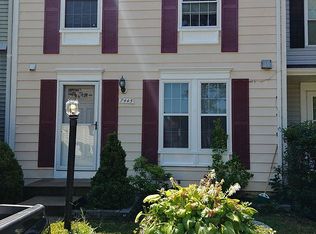 7445 Aspenpark Rd, Lorton, VA 22079