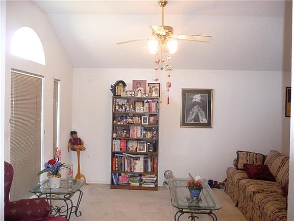 4th image of 7032 Pickford Ct