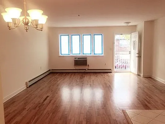 Rented by The PSN Group | media 22