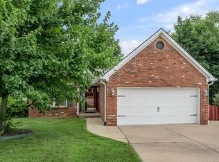 105 Atwood Dr, Georgetown, KY 40324