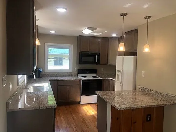 1757 Highland Ave NW, Cleveland, TN 37311