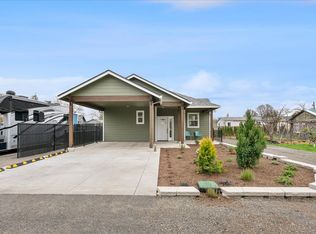 607 Jefferson St, Silverton, OR