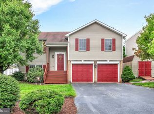 2585 Gora Rd N, York, PA 17404