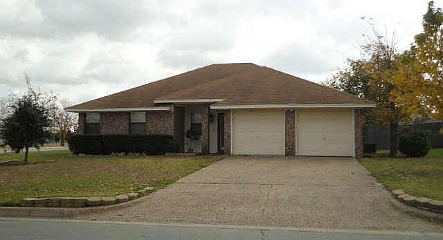 1st image of 701 Nicole Dr