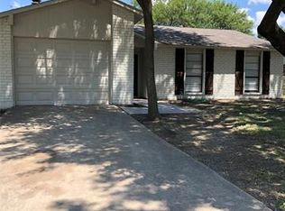 5421 Slay Dr, The Colony, TX 75056
