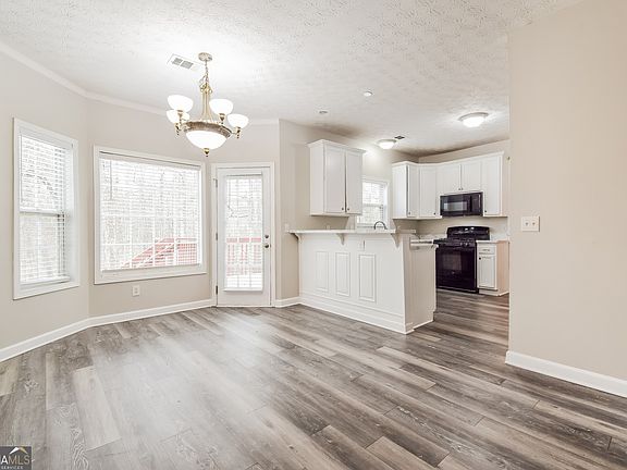 5th image of 3167 SW Clairide Dr