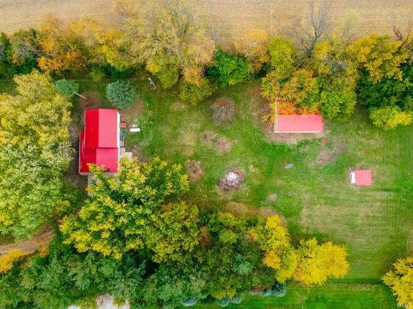 6666 E 900 N, Kendallville, IN 46755