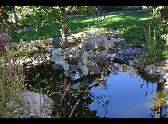 4th image of 3142 Davis Dr